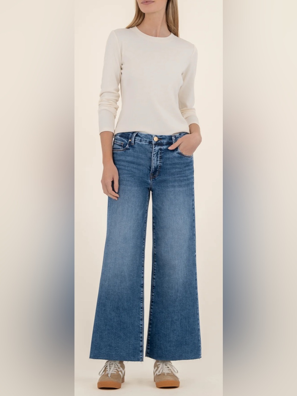 Kut from the Kloth Meg Fab Ab High Rise Wide Leg Enchant Wash Size 10 NWT’s